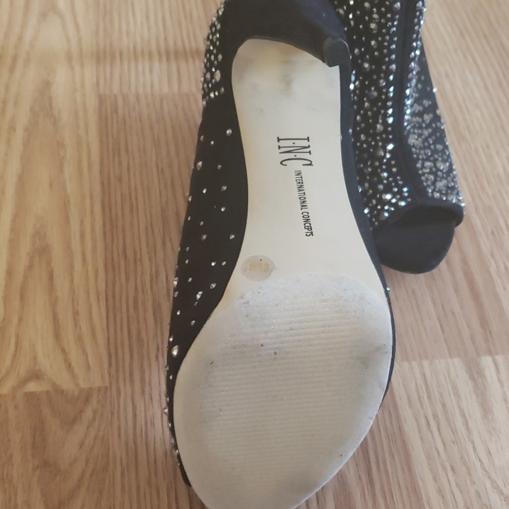 Booties - Picture 3 of 4